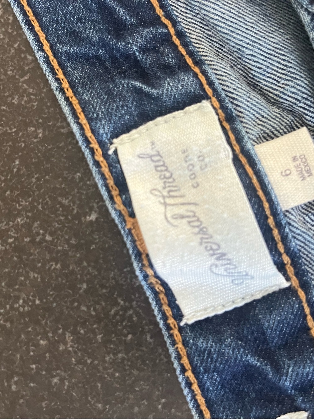 Universal Thread jeans - Picture 5 of 8